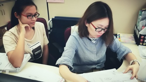 我是1号,正在参加鸿泰物业摄影演讲比赛