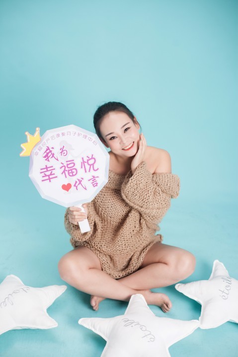 李秀娟 季琴 耿金鑫 赵倩 周钟群 罗兆丹 刘雪婷 余吉艳 廖昱 刘曼 鲁